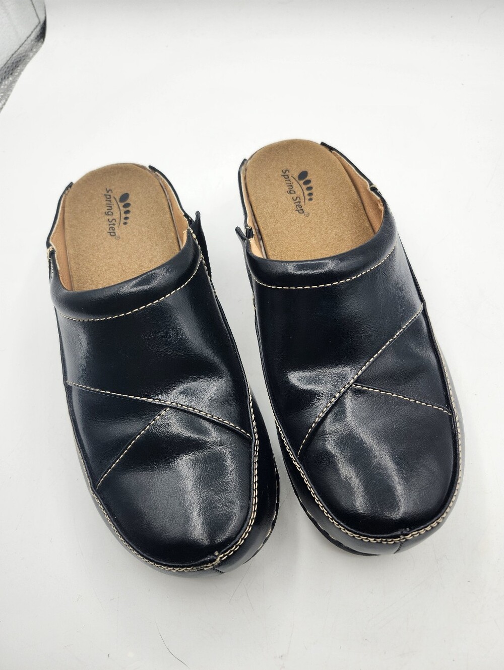 Spring Step Black Leather Slip-On Loafers/clogs